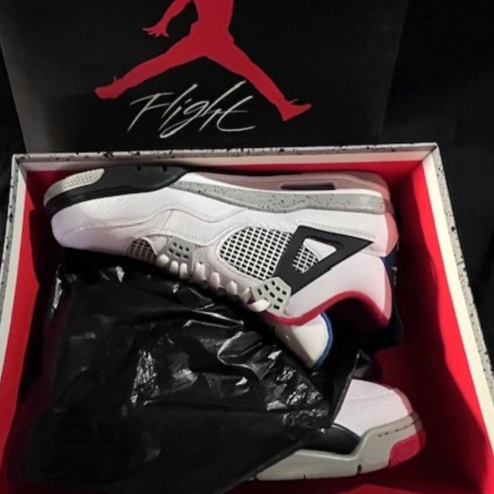 Air Jordan 4 Retro SE White/Military Blue-Fire Red